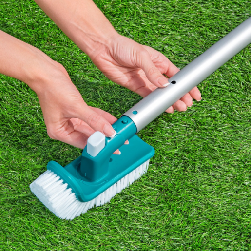 Поворотная щетка для чистки стенок и дна бассейна Bestway 58786