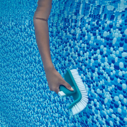 Поворотная щетка для чистки стенок и дна бассейна Bestway 58786