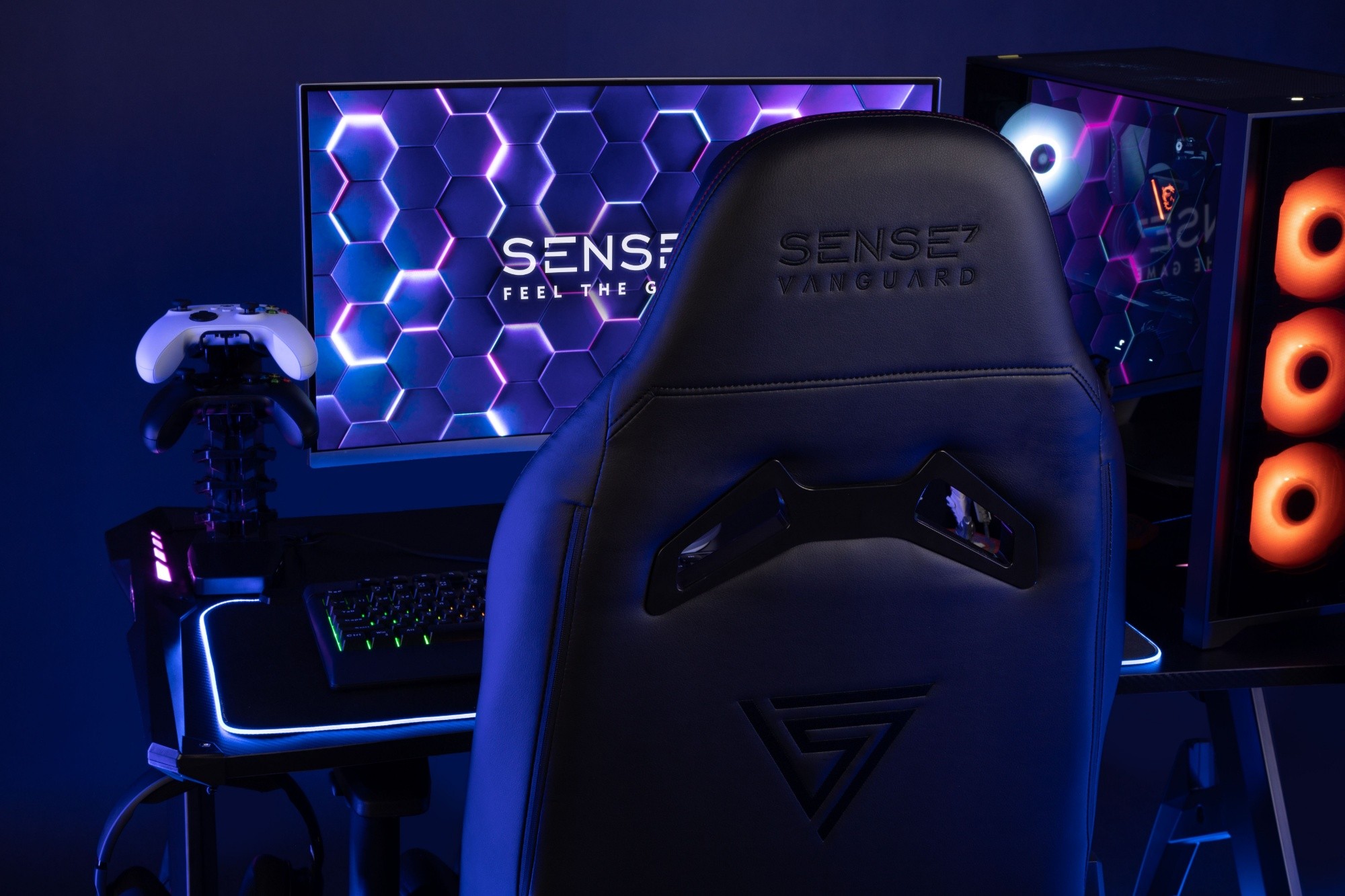 Геймерское кресло Sense7 Vanguard Fabric Black