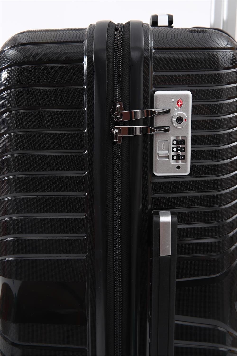 Чемодан CCS 5239 L Black