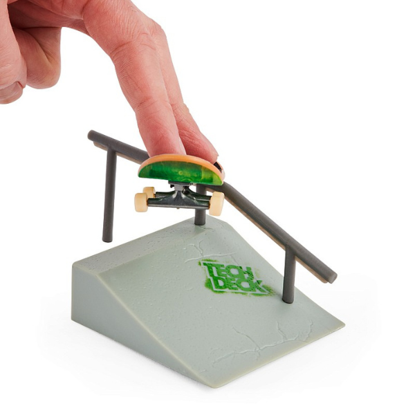 Мини-скейтборды «Tech Deck», серия VS.