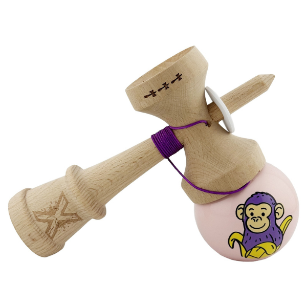«Kendama Super Sticky X Original», металлический подшипник, веревка 62/65 см, King size 7.5 x 6 x 18 см , «Обезьянка», розовая