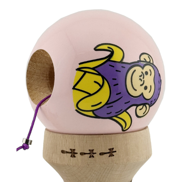«Kendama Super Sticky X Original», металлический подшипник, веревка 62/65 см, King size 7.5 x 6 x 18 см , «Обезьянка», розовая