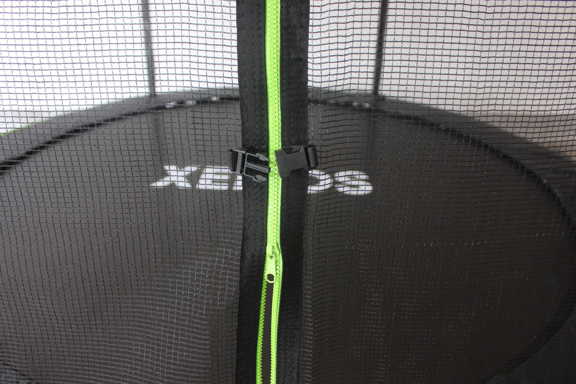 Батут Xenos XT-10FT (305cm) Green